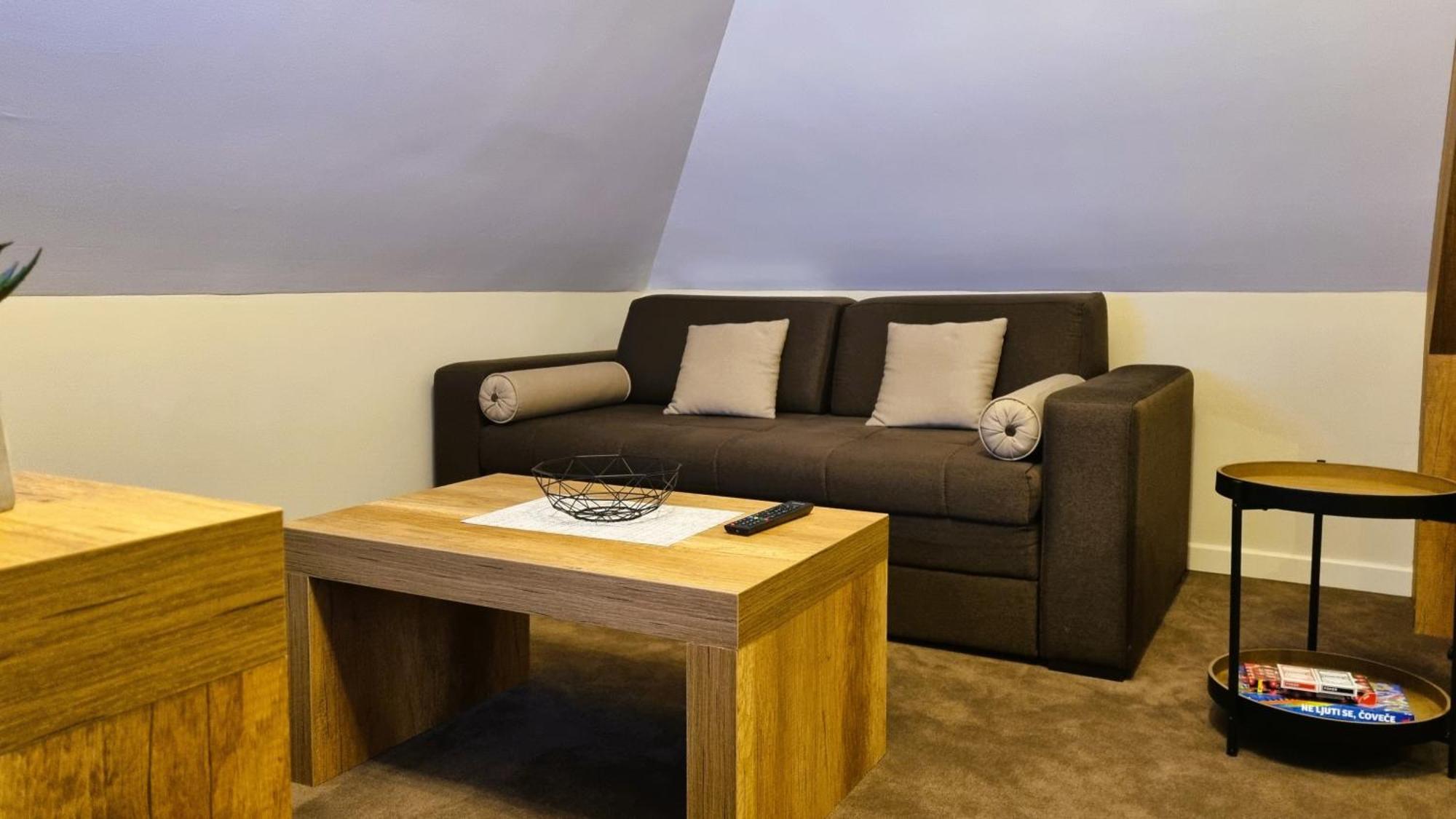 Femi 503, Zupa Wellness & Spa, 카파오닉 외부 사진